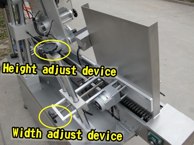 Visiškai automatinė butelių etikečių klijavimo mašina su CE sertifikatu