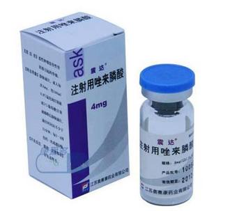 Didelės spartos pramoninių butelių buteliukų lipdukų ženklinimo mašina 2500 * 1250 * 1750 mm