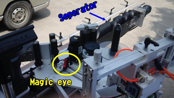 Lipni nagų lako etikečių klijavimo mašina apvaliems 220 V 1,5 AG 50/60 Hz buteliams