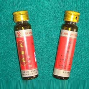 Vyno butelio buteliuko etikečių klijavimo mašina visiškai automatinė 220 V 2 kW lengva valdyti