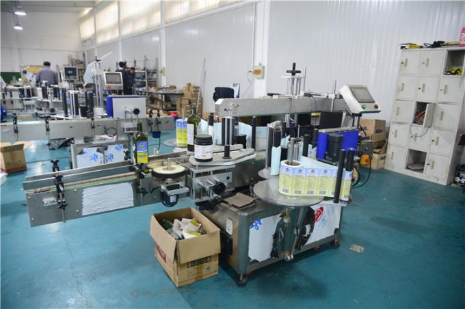 Automatinė aerozolių skardinių lipdukų etiketė mašinai, skirta PVC maistui, gali suapvalinti butelių etikečių klijavimo įrankį, kad geriausiai parduodama