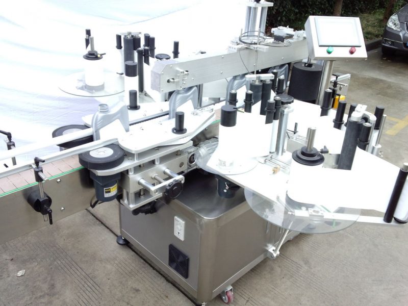 Kinijos CE sertifikato automatinio butelio ženklinimo įrangos stiklo butelio dvigubos pusės lipduko tiekėjas