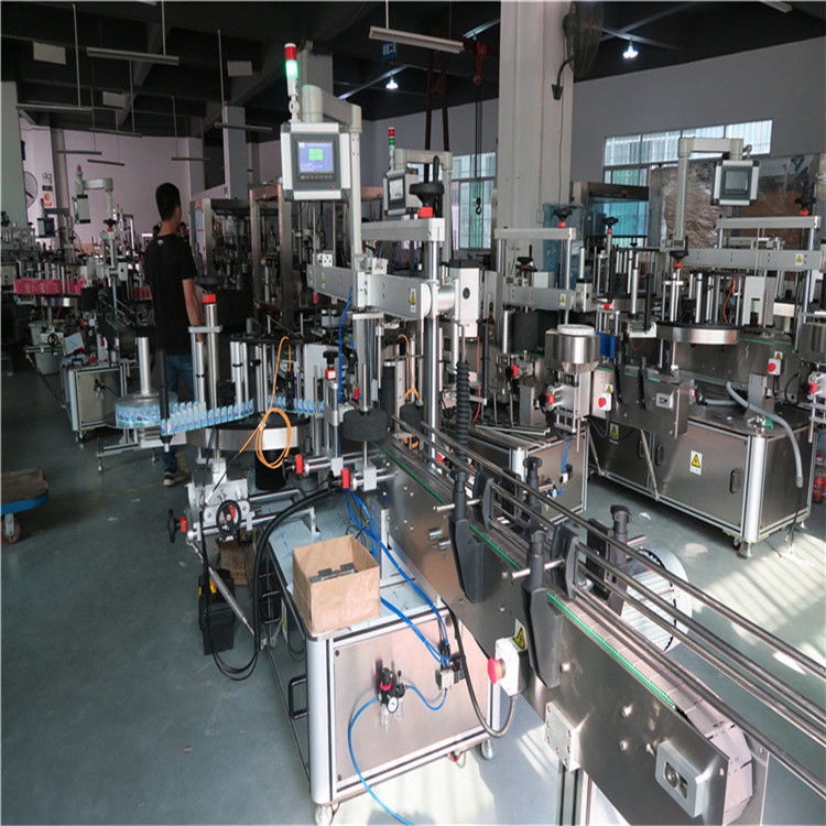 Plastikinių butelių etikečių klijavimo mašina, geriamojo mineralinio vandens butelių etikečių klijavimo mašina